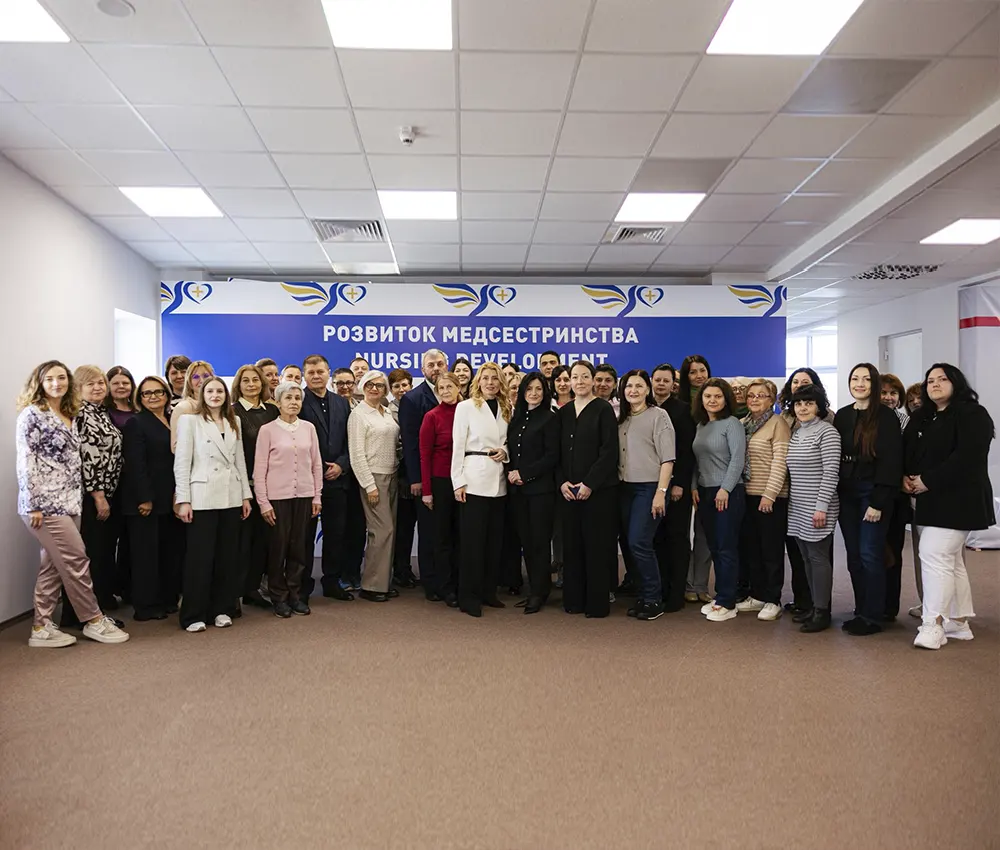 Учасники освітнього курсу для викладачів медичних коледжів